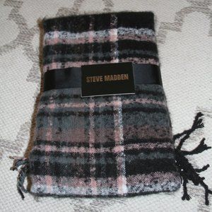 Steve Madden Blanket Scarf